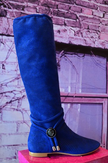 Mėlyni odiniai batai