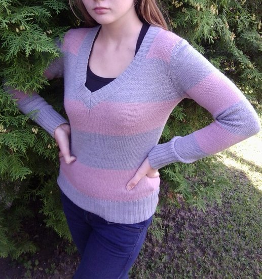 Terranova dryžuotas megztinis