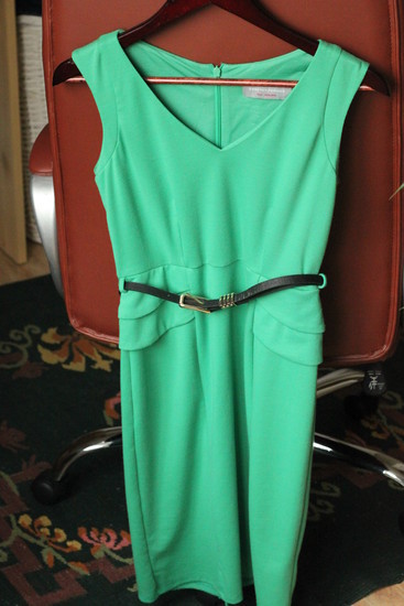Dorothy Perkins žalia suknutė