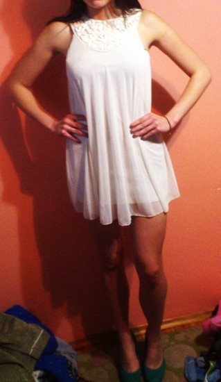 Nauja balta suknėlė