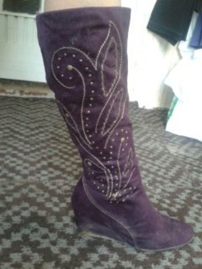 Violetiniai batai