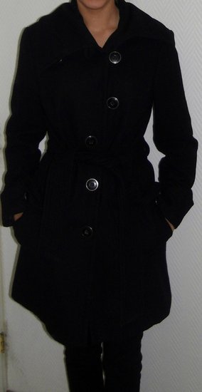  Juodas žieminis paltas / ONLY 
