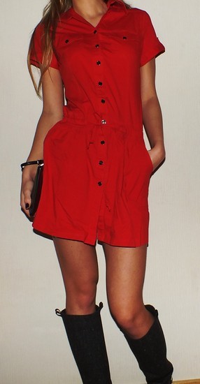 Džinsinė raudona suknelė