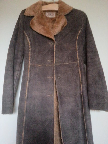 Moteriškas paltas 