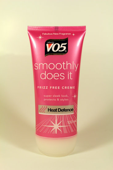 VO5 Smoothly Does It