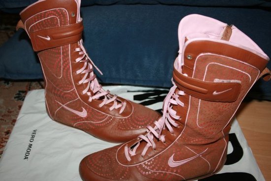 Nike batai