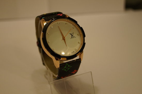 Louis Vuitton laikrodis