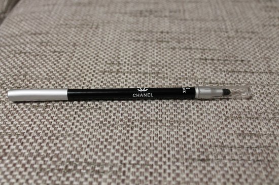 Originalus CHANEL juodas akių pieštukas
