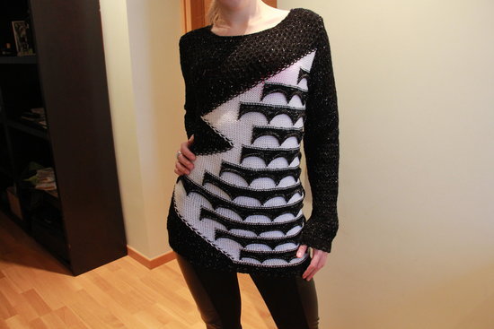 AKCIJA!! Labai stilingas, siltas megztinis