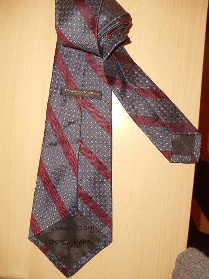 Donna Karan originalus kaklaraistis
