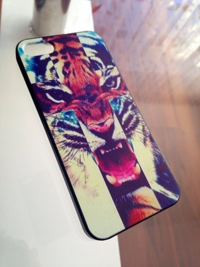 Iphone 5 tiger