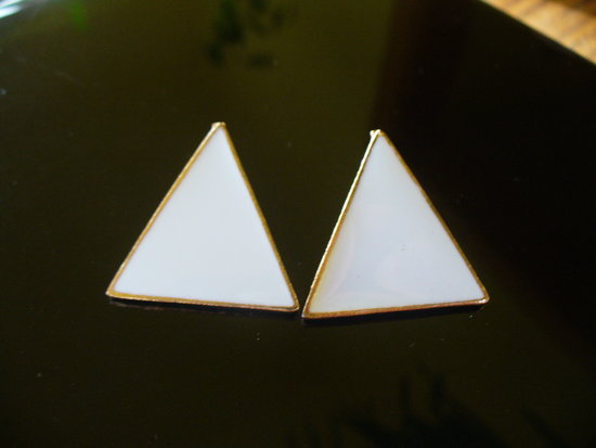 Auskarai trikampiai