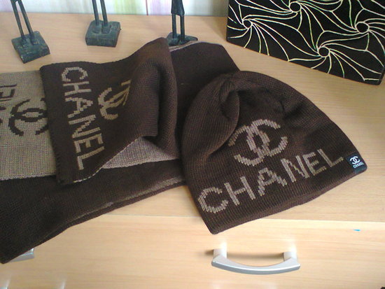 Chanel komplektas