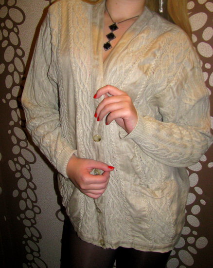 Stilingas megztinis+ dovana palaidinė
