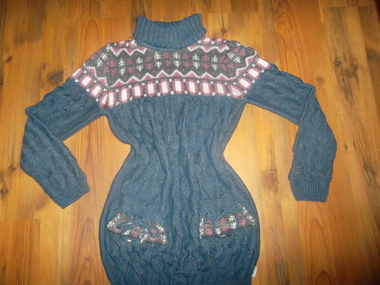 ilgas ir šiltas megztinis