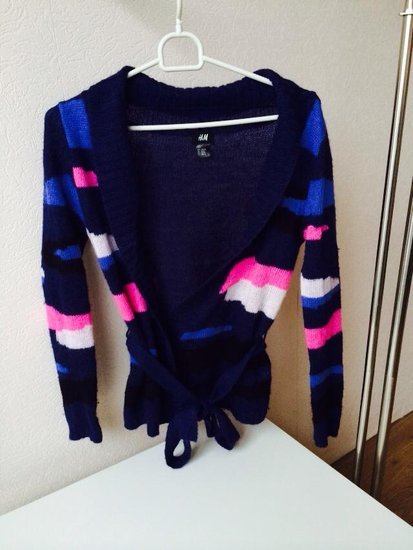 Susiaučiamas H&M megztinis, nemokamas siuntimas