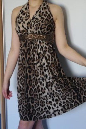 Leopardinė suknelė