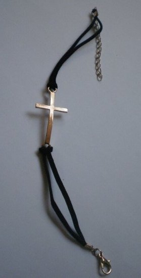 Apyrankė su kryžiuku