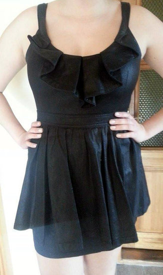 Šlapio efekto juoda suknelė.derėkimės :)