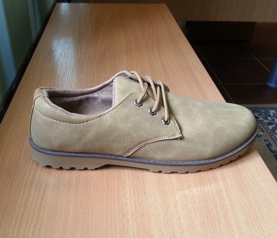 Nauji rudi vyriški batai