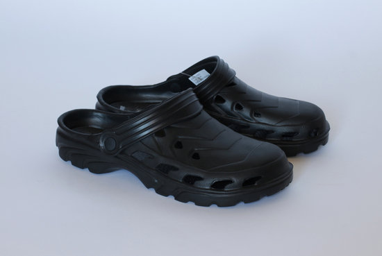 nauji juodi sandalai 45 dydis