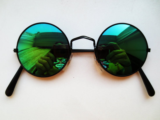 Nauji apvalūs veidrodiniai žali retro akiniai