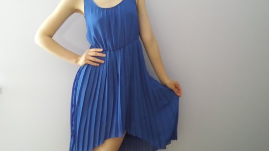 H&M mėlyna suknelė