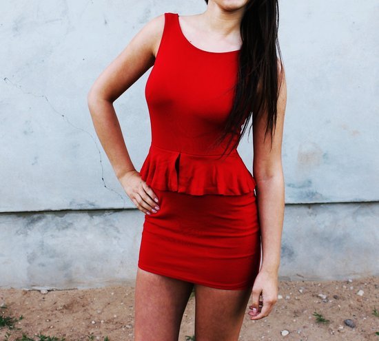 ZARA raudona suknele