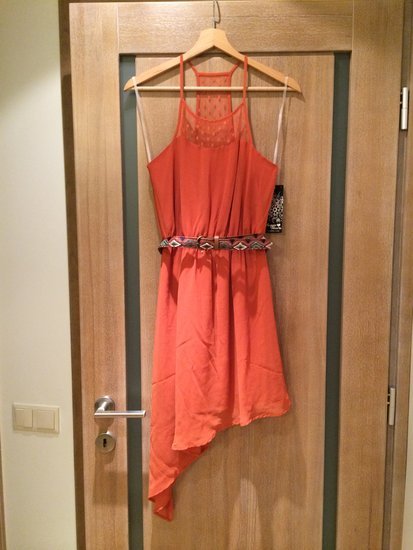 Nauja oranžinė suknelė
