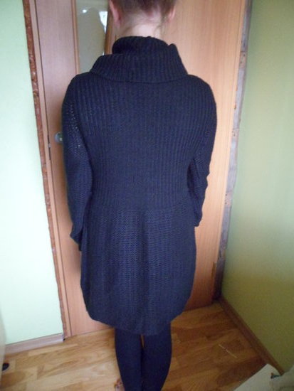 megzta suknelė - megztinis