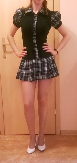 Mokyklinės uniformos stiliaus suknelė