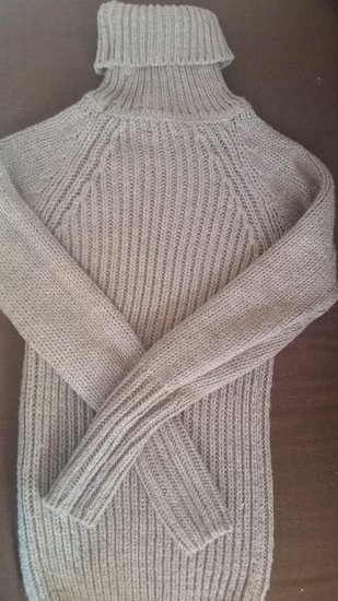 pull&bear megztinis