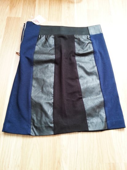 HM sijonas su odinėmis detalėmis