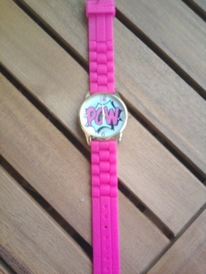 Rožinis moteriškas laikrodis