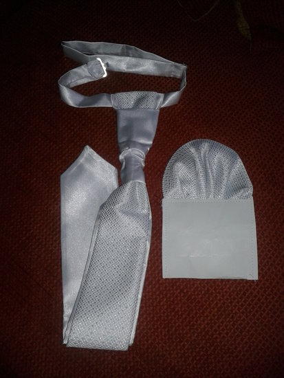 Vestuvinis kaklaraistis