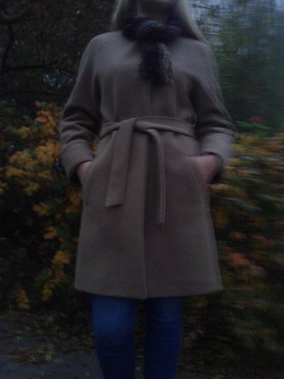 Moteriškas rudeninis paltas