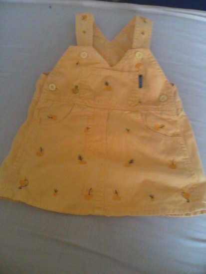 Geltonas sarofanas (suknele)