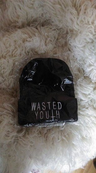 Wasted youth beanie kepurė