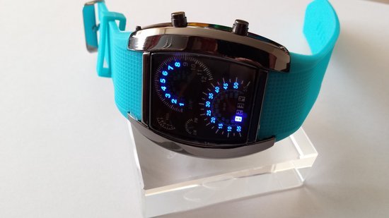 Išskirtinio dizaino Vyriškas LED laikrodis.
