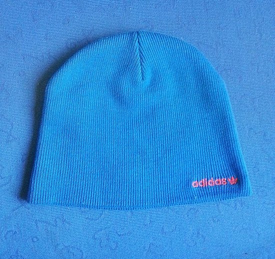 Mėlyna ADIDAS kepurė