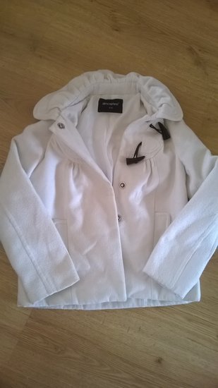 baltas rudeninis paltukas