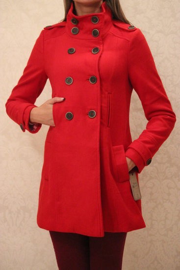 Raudonas Klasikinis Paltas / Zara