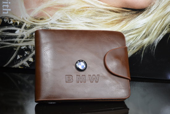 BMW Pinigine  Gera dovana BMW Fanams!!
