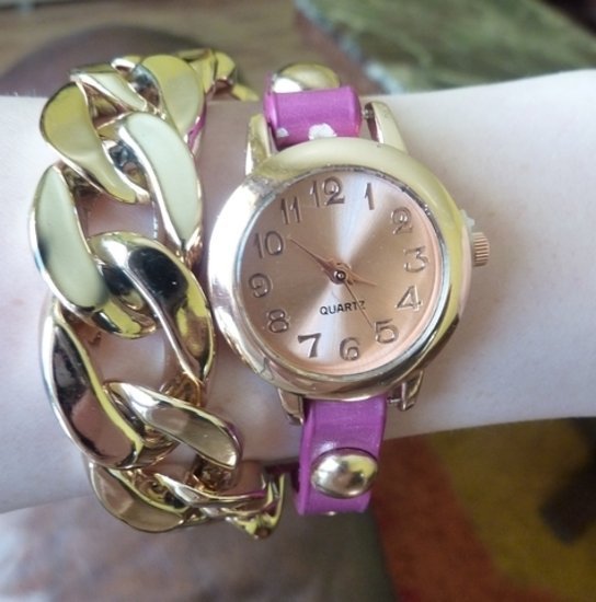 Violetinis laikrodis