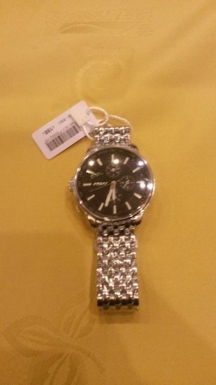 Naujas sidabrinės spalvos laikrodis