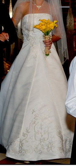 Karaliska vestuvine suknele