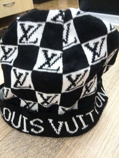 Louis Vuitton kepuryte