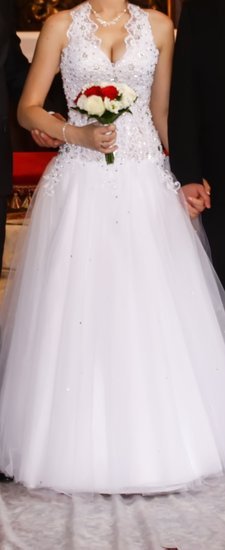 2015 metu vestuvine suknele