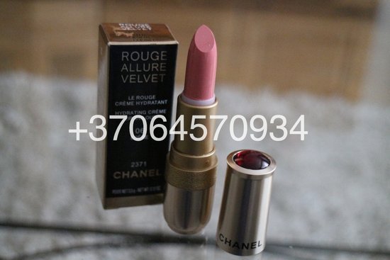 Chanel Rouge allure velvet lūpų dažai