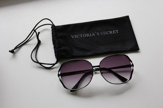 Victoria's Secret akiniai nuo saulės
